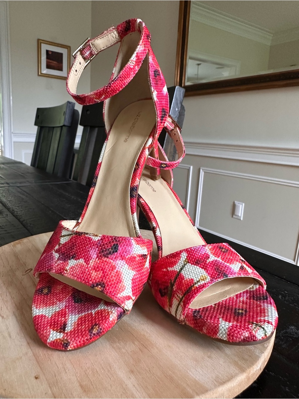 Liz Claiborne poppy Floral Ankle-Strap Sandals - Pink Red Pattern- size 6.5 m